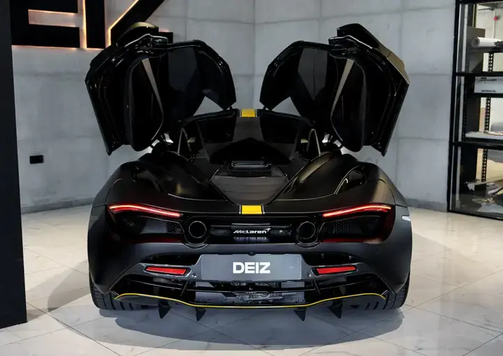 Aston Martin Road Trip: Dubai to Abu Dhabi in Style