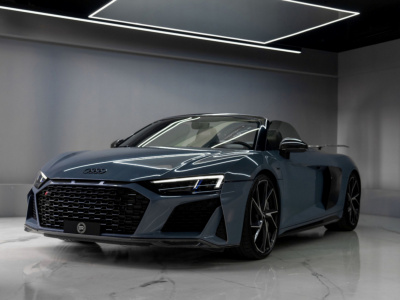 Audi R8 V10