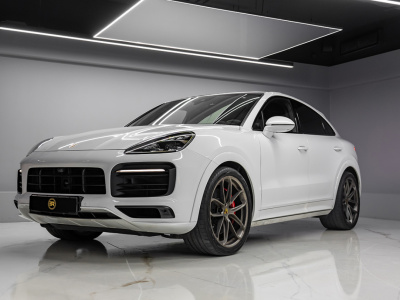 Porsche Cayenne GTS