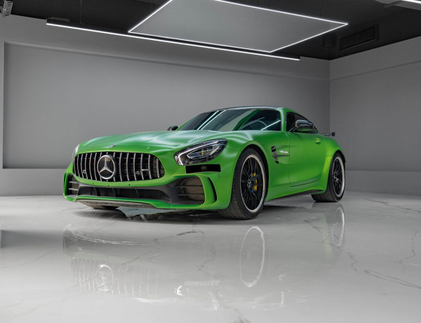 Mercedes AMG GTR