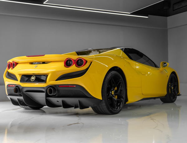 Ferrari F8 Tributo Spyder