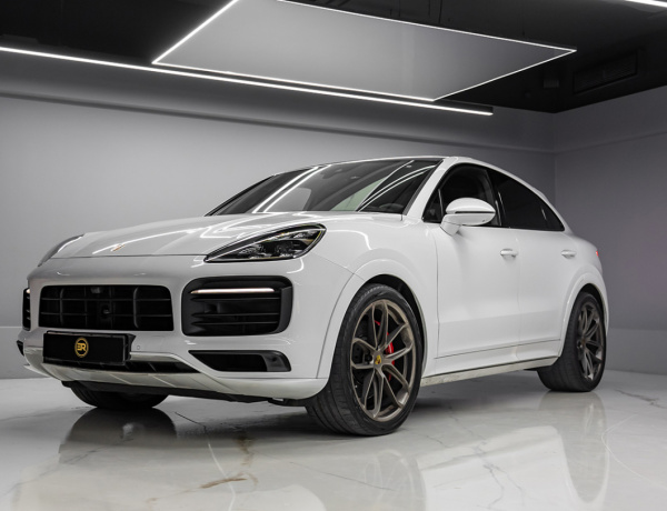 Porsche Cayenne GTS