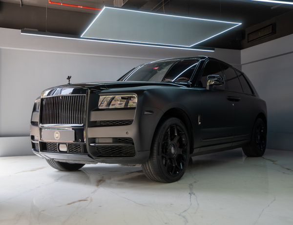 Rolls Royce Cullinan Black Badge